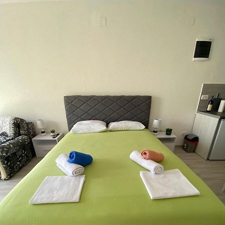 Apartment Iva Bijela Eksteriør billede